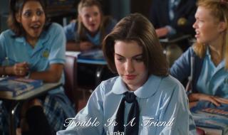 Lenka的《TroubleIsAFriend》歌词中文翻译 troubleisafriend歌词